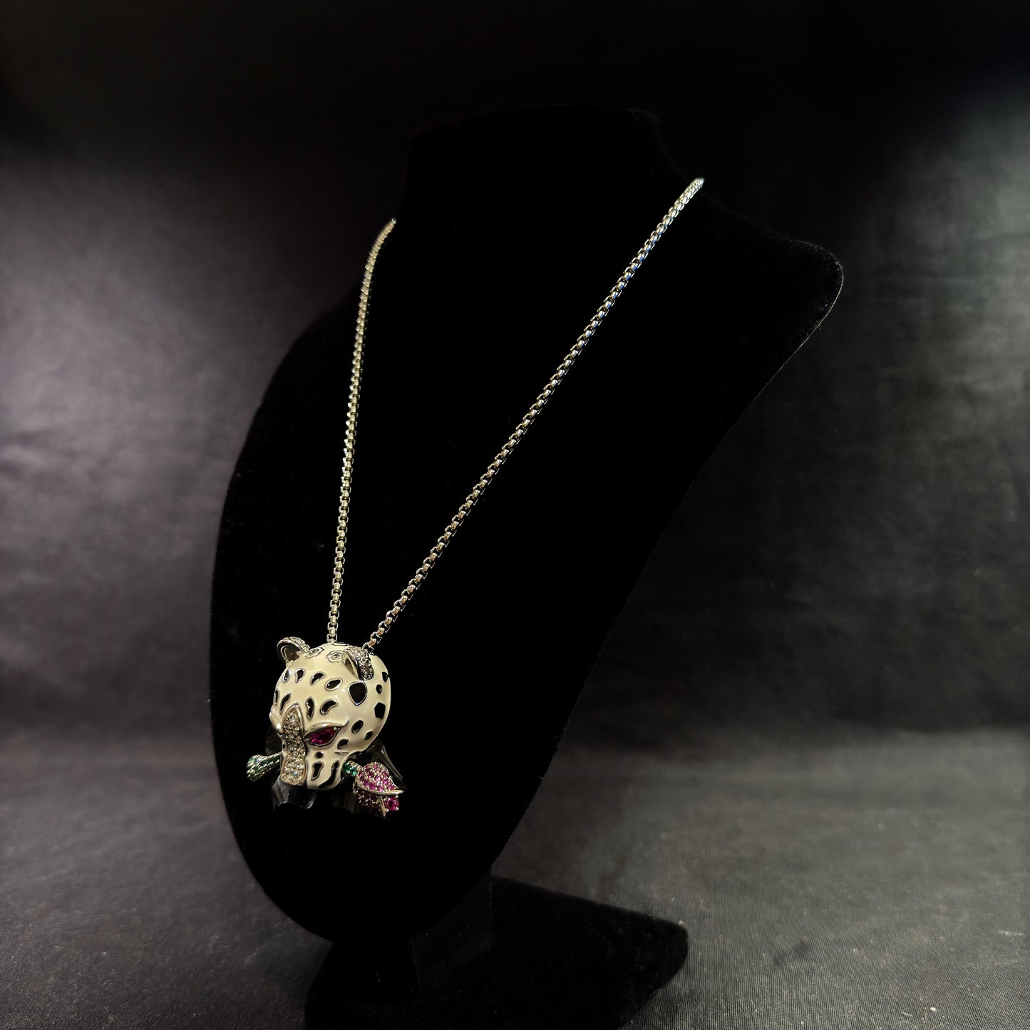 CADENA DE LEOPARDO CON ROSA